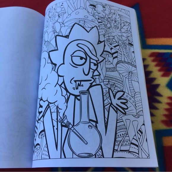 Rick and Morty Graphic Tshirt Size L+ RICK AND MORTY STONER COLORING BOOK - Picture 12 of 16